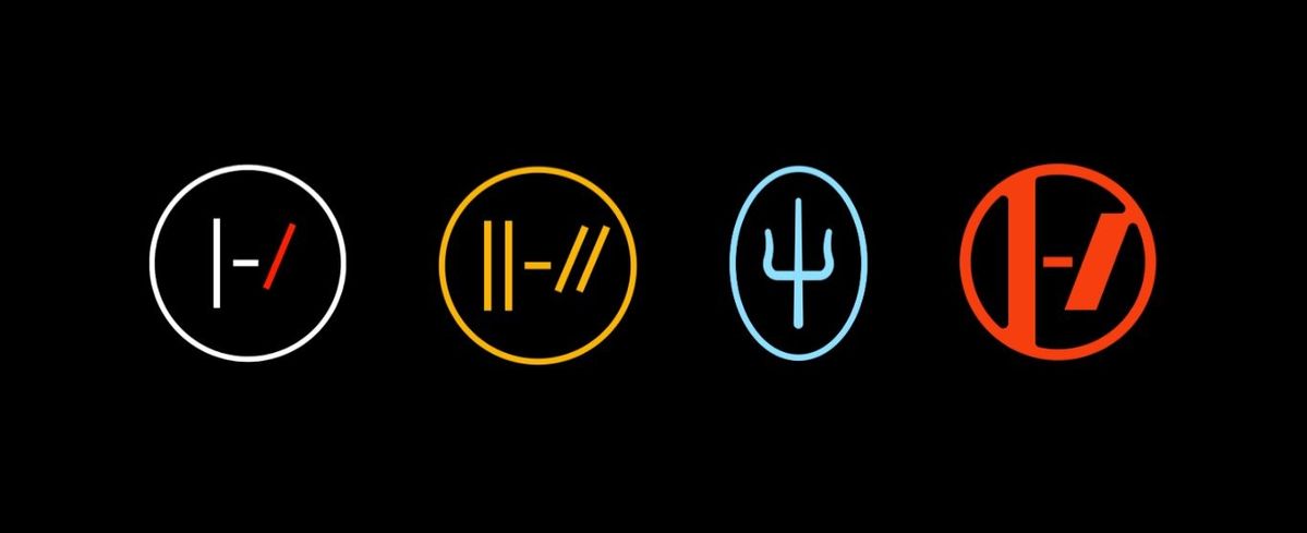 Twenty One Pilots live on stage